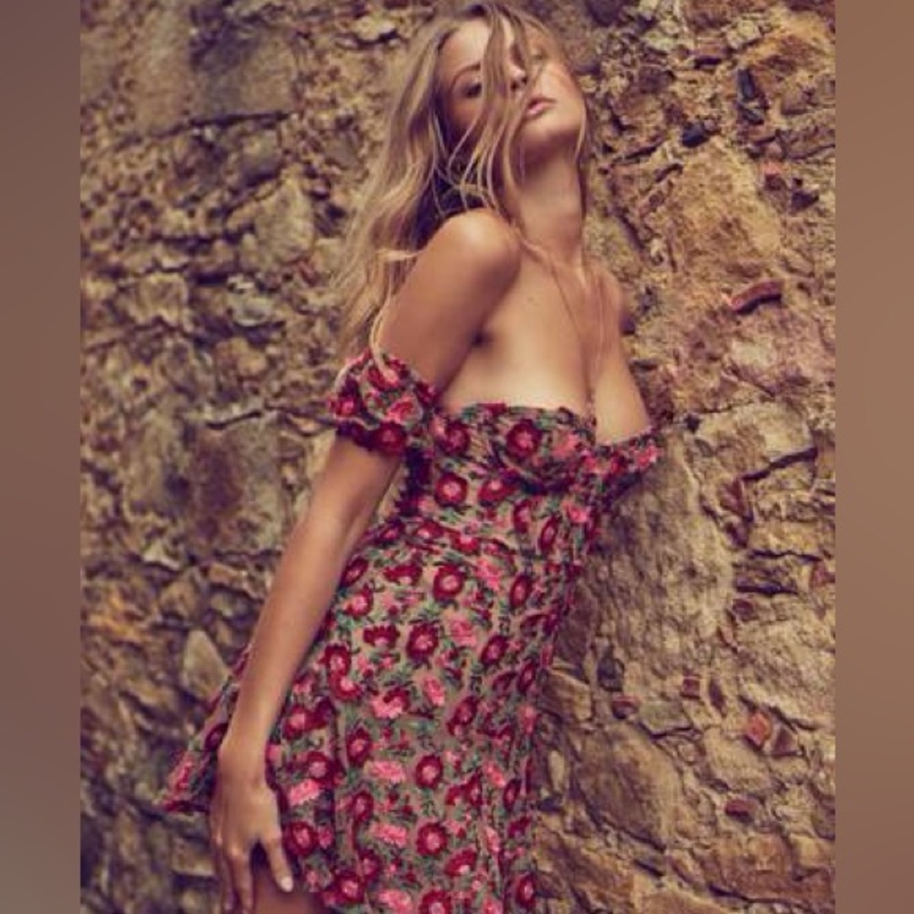 For Love and Lemons- Amelia Strapless Minidress Red Floral Sz Small